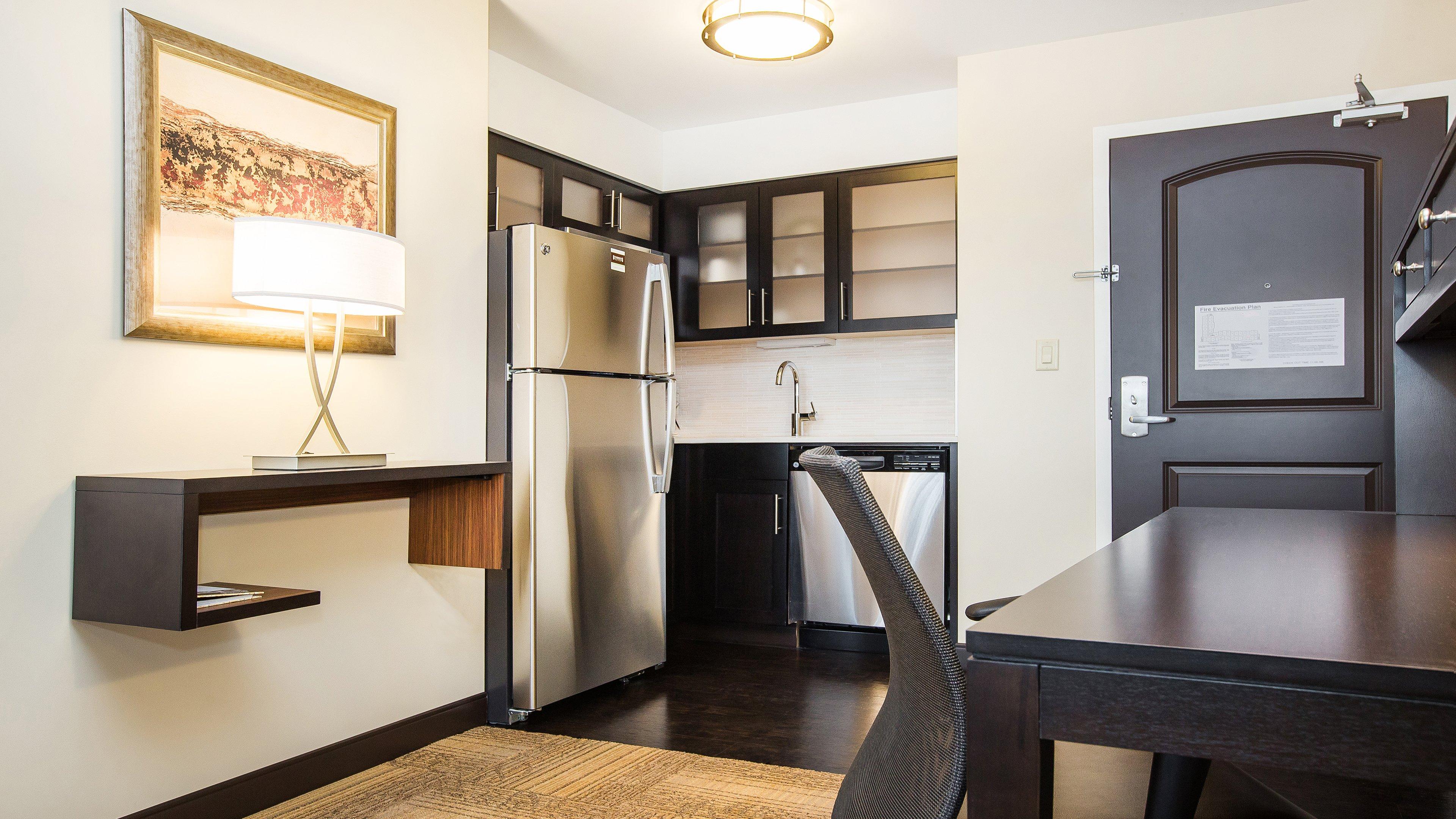 Staybridge Suites West Edmonton By Ihg Exterior foto
