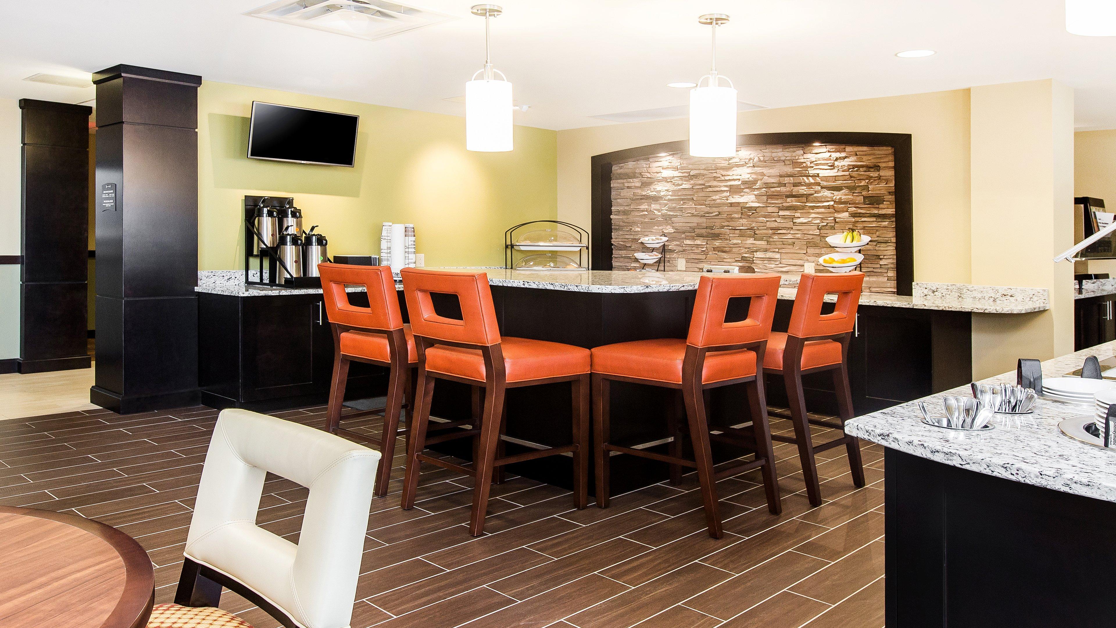 Staybridge Suites West Edmonton By Ihg Exterior foto